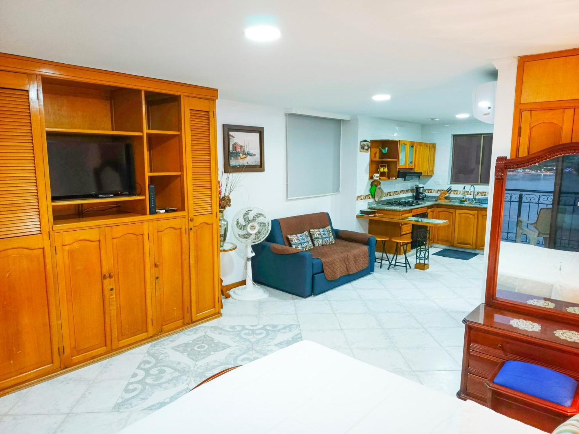 Apartamento Rodadero - Vistas Al Mar *