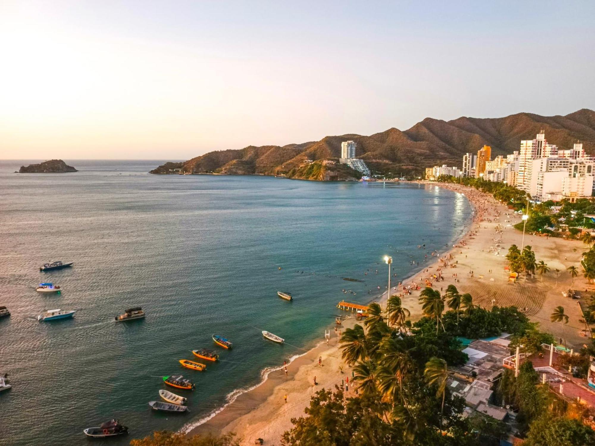 Apartamento Rodadero - Vistas Al Mar Santa Marta (Magdalena)